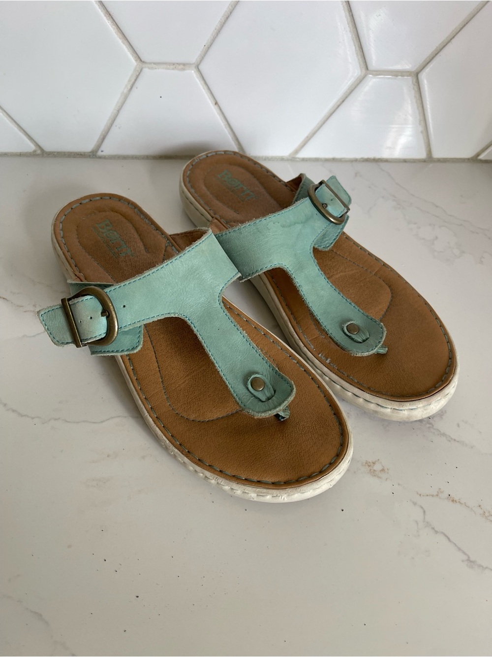 Born Turquoise Leather ‘Isle’ Slide thong-style Sandals size 8